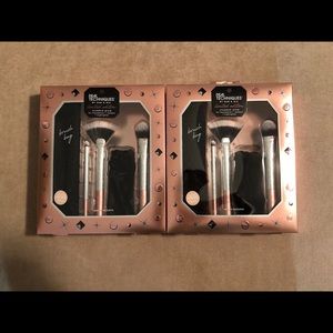 Real Techniques Brushes - New